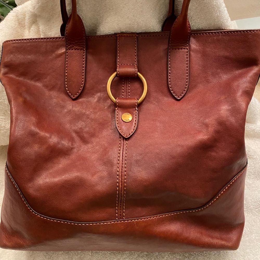 Frye leather cognac tote in excellent condition